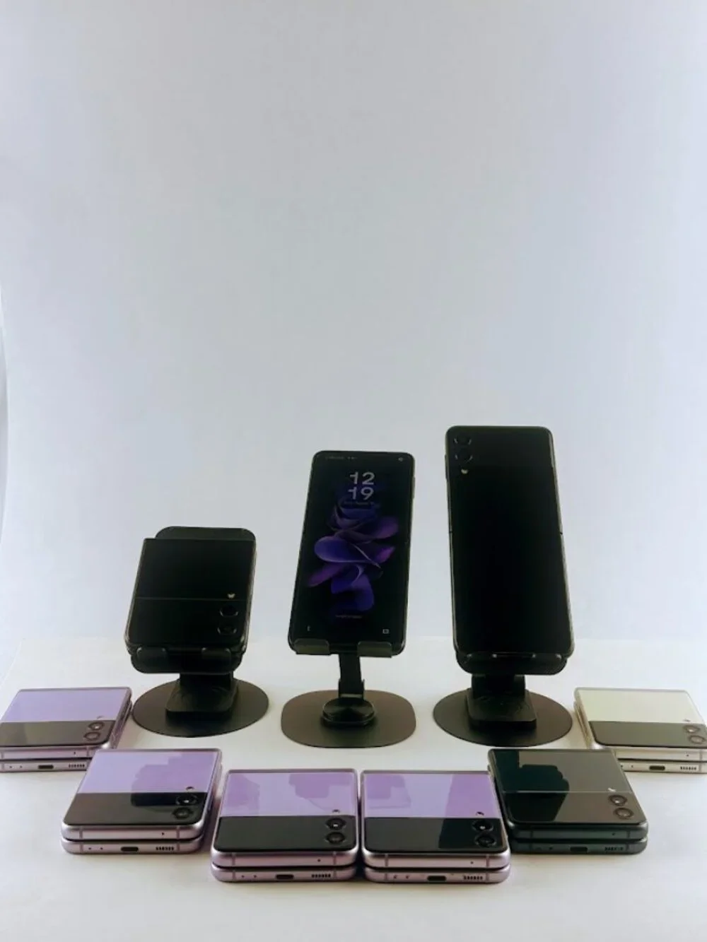 Samsung Galaxy Z Flip3 Unlocked (Originally Verizon) Good Condition 8 RAM 256 GB
